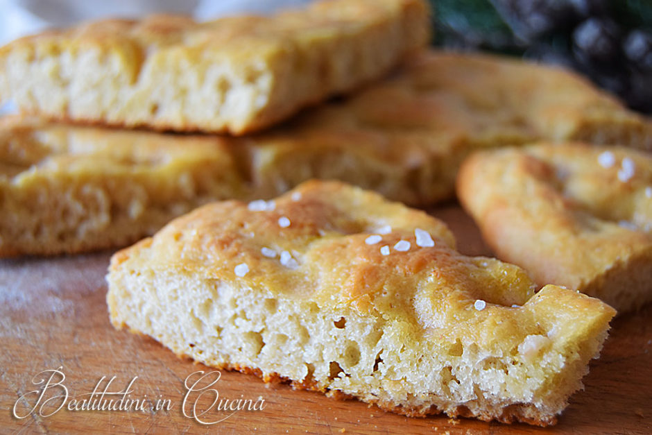 Schiacciata all'olio toscana