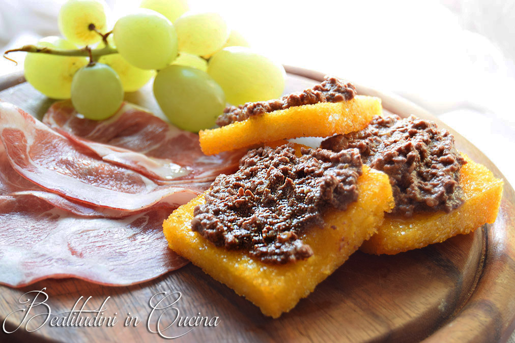 Crostini toscani