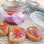 Marmellata pesche e lavanda