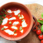 Crema di pomodoro con straccetti di bufala