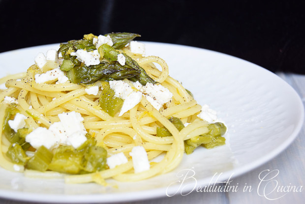 Spaghetti asparagi, feta e limone