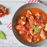 Bocconcini di pollo con sugo piccante di datterini