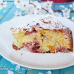 Torta morbida alle fragole e mele