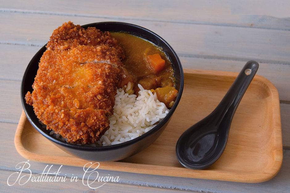 Katsukarē: la cotoletta giapponese con curry e riso - Beatitudini