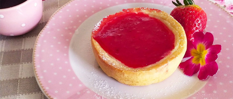 Crostatine di ricotta e fragole