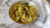 Carbonara di asparagi selvatici