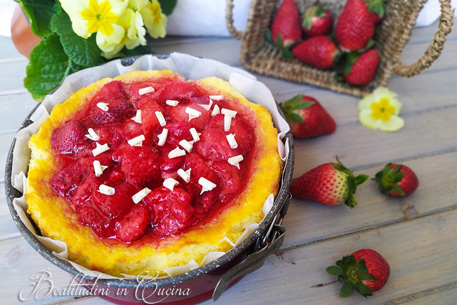 Torta di ricotta al limone, cioccolato bianco e fragole