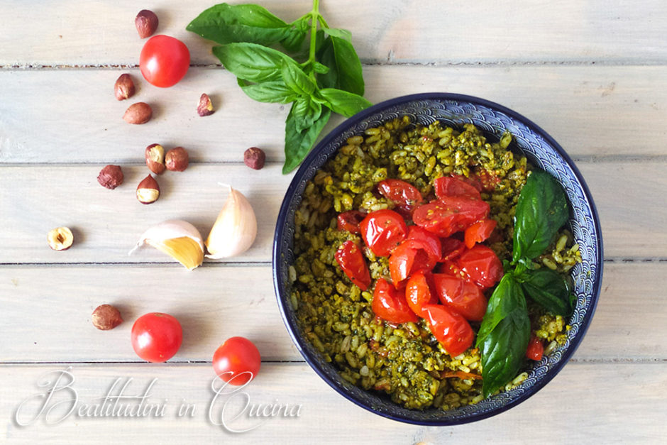 Riso e farro al pesto e pomodorini confit