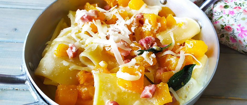 pasta zucca, pancetta e caciocavallo