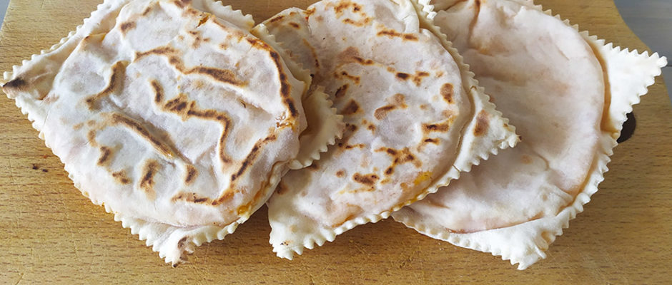 Tortelli alla lastra del Casentino